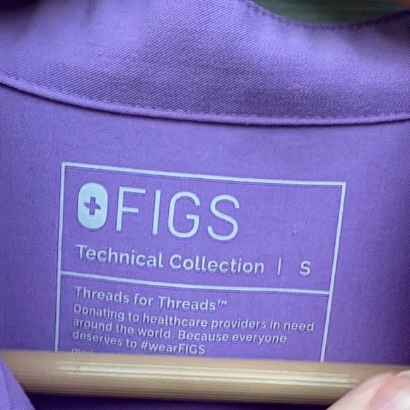 Figs Scrub Set - Picture 3 of 8